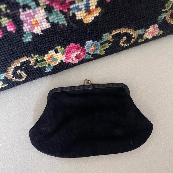 Vintage petit point needlepoint clutch purse